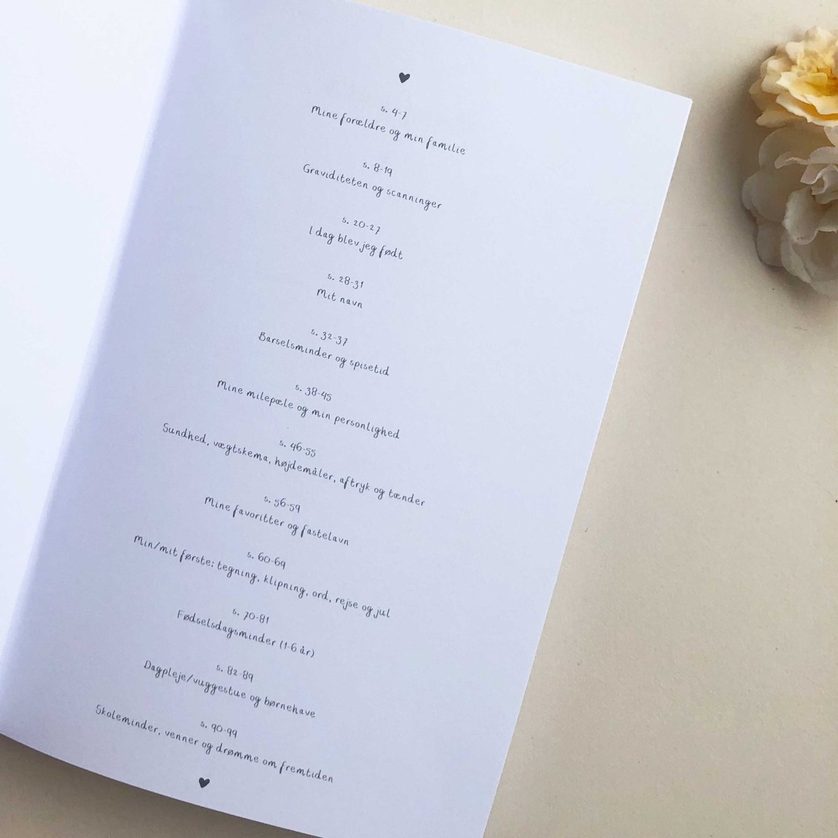 Barnets Bog A5 hardcover grå, WithWhite#WITHWHITEBooksBuump