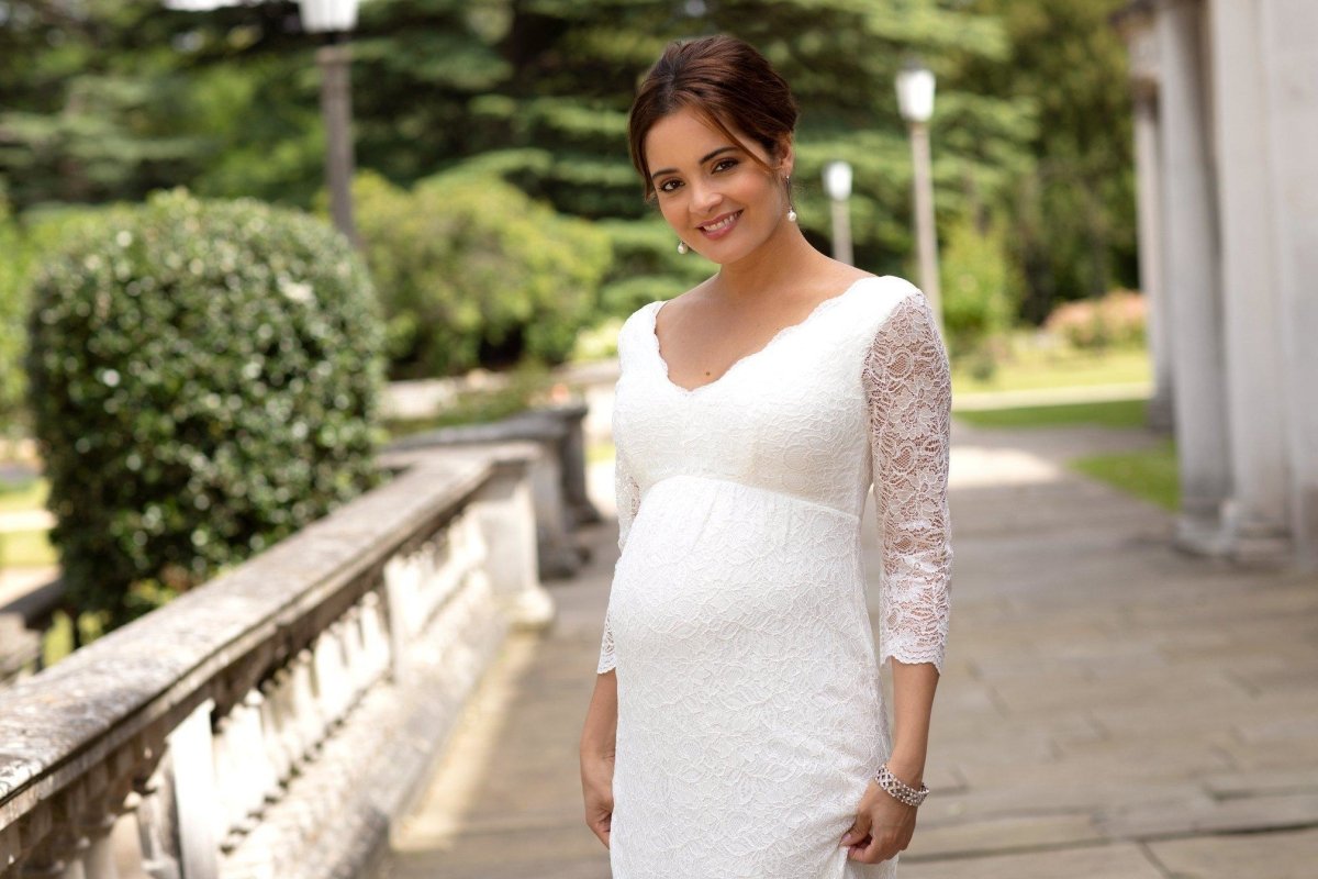 Chloe brudekjole til gravid fra Tiffany Rose i lang (elfenbensfarvet)#Tiffany RoseWedding dressBuump