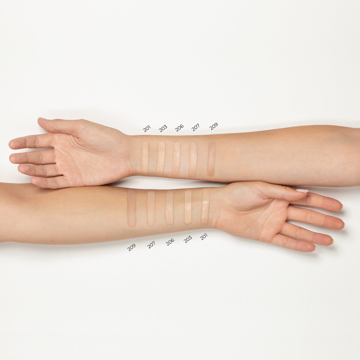 Lavinde Copenhagen NATURAL GLOW Liquid Foundation Cool Beige (209) 30ml - Buump - Cosmetics - Lavinde Copenhagen