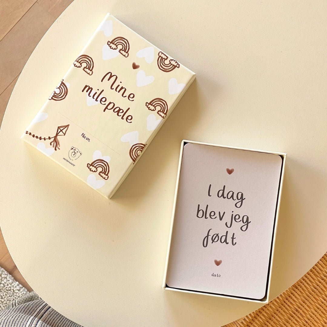 Milepælskort baby, WithWhite - Buump - Books - WITHWHITE