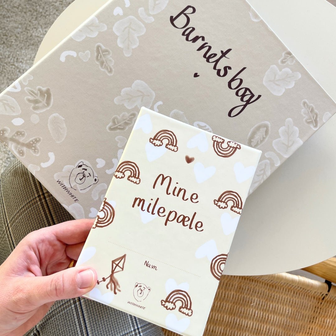 Milepælskort baby, WithWhite - Buump - Books - WITHWHITE